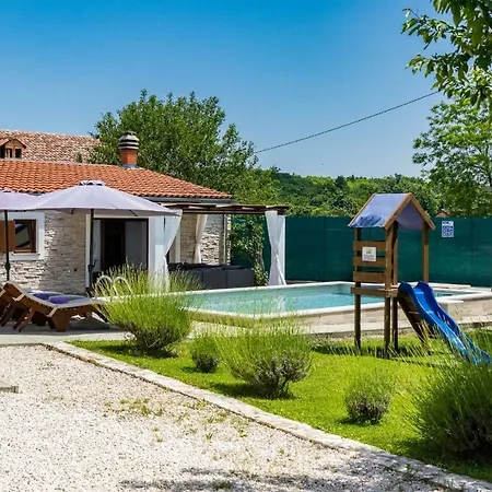 Villa Benic *